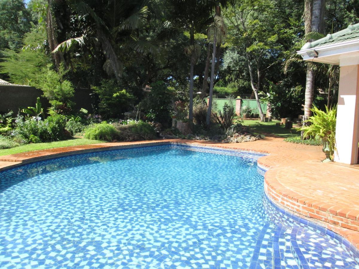 12 Fleetwood Bed and Breakfast Harare Eksteriør billede